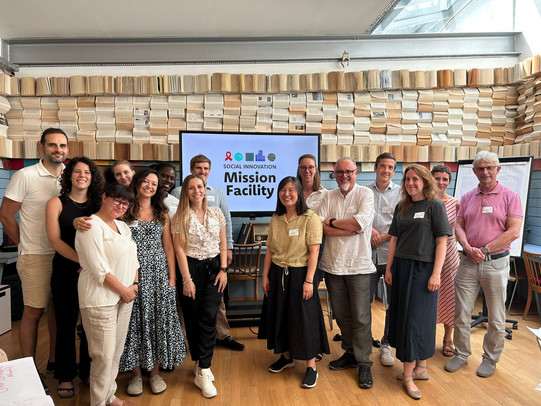 Teamfoto SIMF Wien Gruppenbild der Teilnehmenden des SIMF Auftakts in Wien