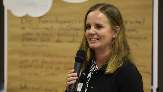 Dr. Anna Butzin (Institut Arbeit und Technik) Dr. Anna Butzin (Institut Arbeit und Technik)