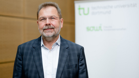 Portrait Prof. Dr. Thomas Goll