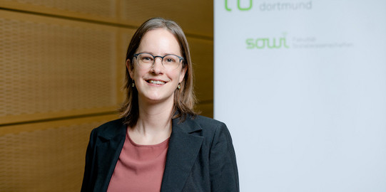 Portrait Prof. Dr. Dorothee Gronostay