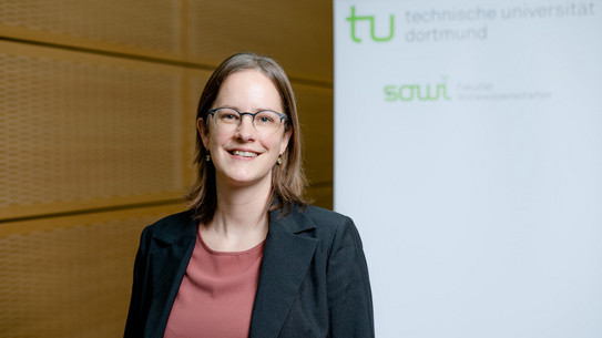 Portrait Prof. Dr. Dorothee Gronostay