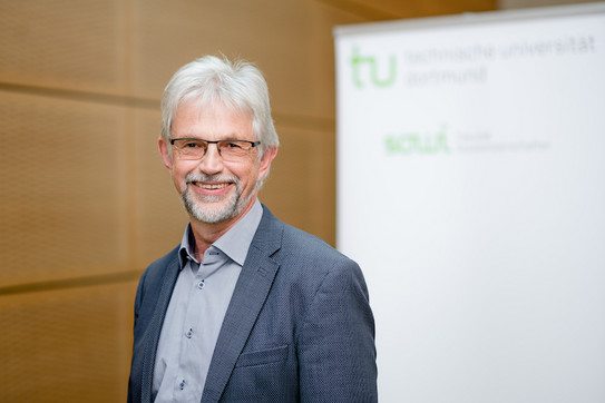Portrait Prof. Dr. Jürgen Howaldt