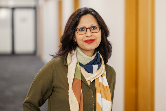 Porträtfoto von Prof. Sreeparna Chattopadhyay.