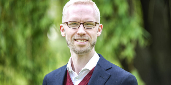 Porträt Dr. Benjamin Neumann