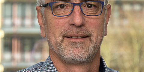 Portrait Prof. Dr. Johannes Weyer