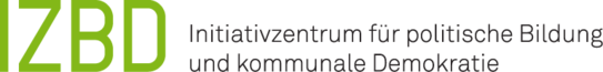 Das Logo besteht aus den vier grünen Großbuchstaben I Z B D. Daneben steht in schwarzer Schrift über zwei Zeilen Initiativzentrum für politische Bildung und kommunale Demokratie. Der Hintergrund des Logos ist weiß.